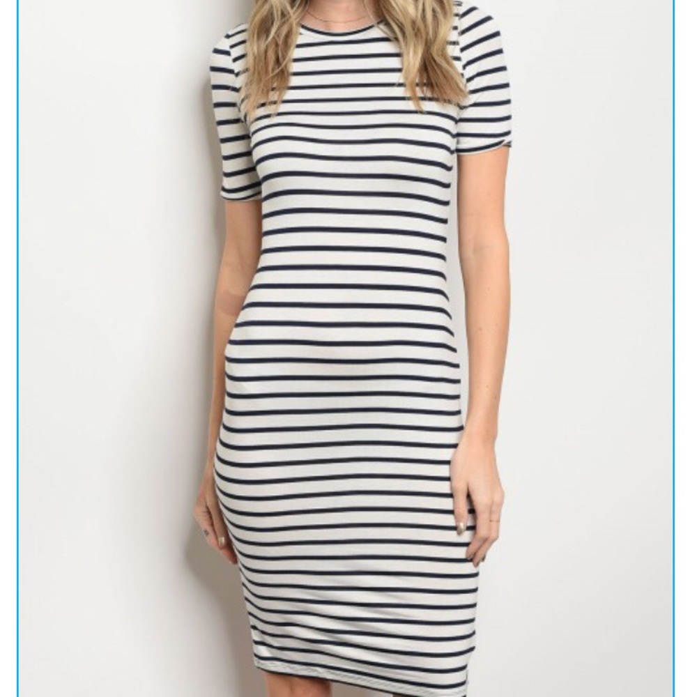 Short Sleeve Navy Stripped Bodycon Jersey Dress